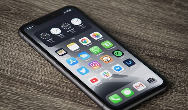 How to Connect Your iPhone to Samsung TV