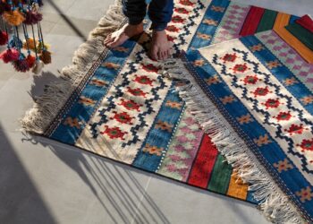 Choose Right Area Rug